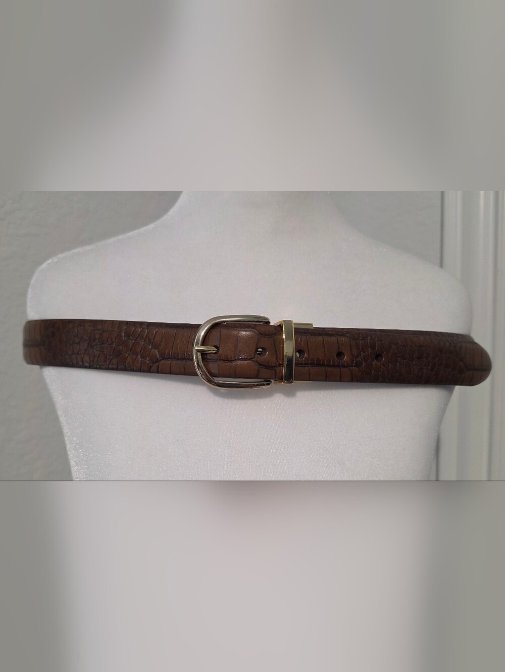 NWOT Lauren Ralph Lauren Women's Crocodile Embossed Reversible Belt